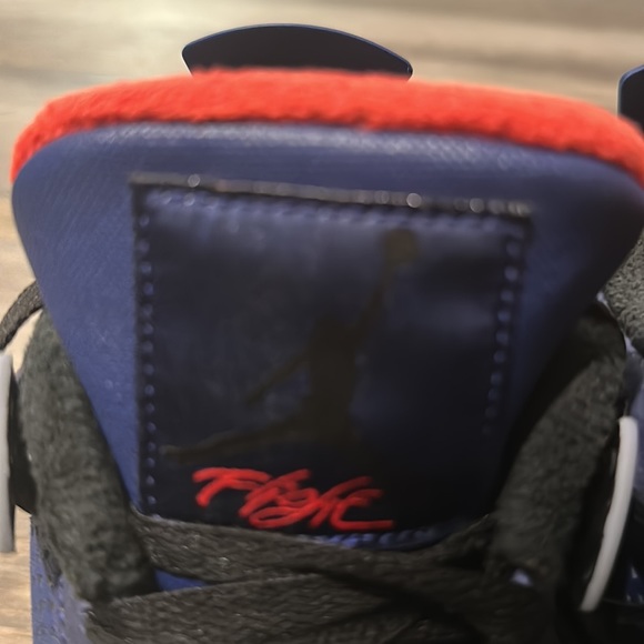Jordan 4 Winterized (Royal blue) Size 9 men - Picture 5 of 7